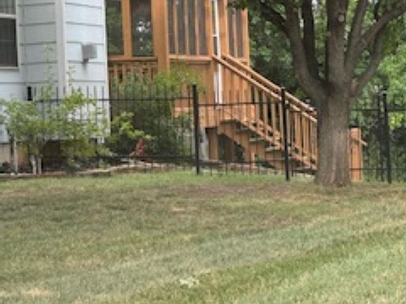 4th image of 1411 N Glancey St