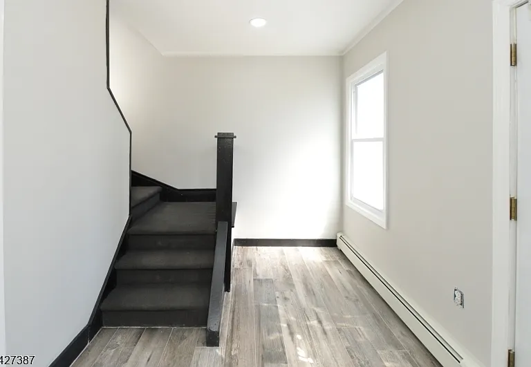 142 Grand Ave #2 — Photo 2