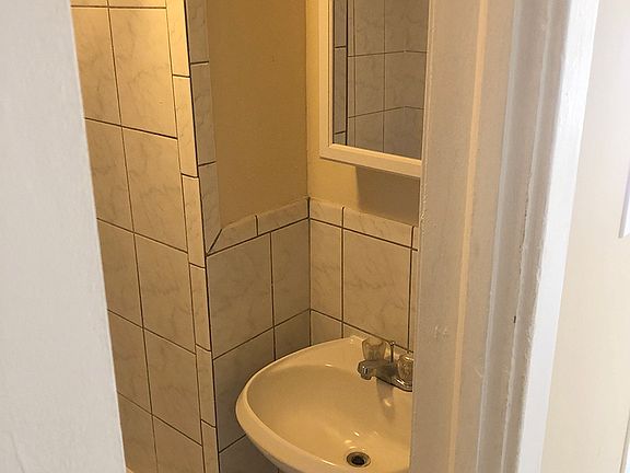 5th image of 316 S 15th St #14642684