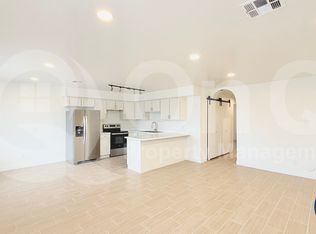 458 E Quail Ave APT 3, Apache Junction, AZ 85119