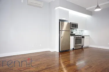 Rented by Rennit Inc.