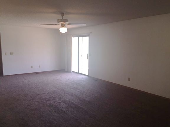 4th image of 1740 E Mohr Ln