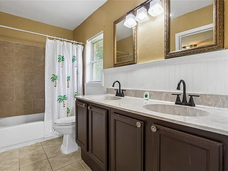 3123 Lawrence St — Photo 15
