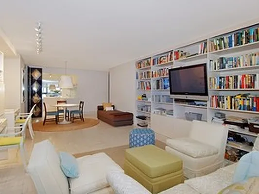 Sold by Corcoran | media 1