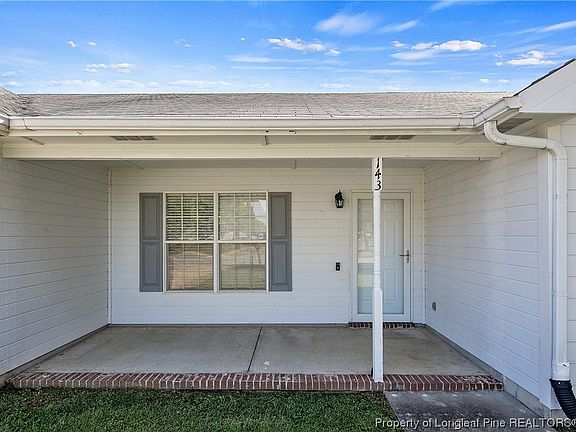 5th image of 143 Chapel Hill Dr