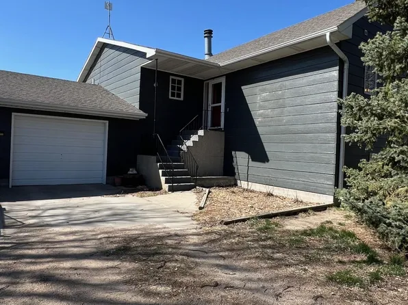 41150 774th Rd, Gothenburg, NE 69138