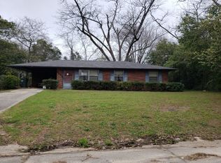 2485 Holland Dr, Macon, GA 31206