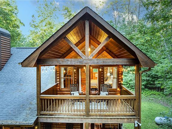 5th image of 307 Bent Wood Ln
