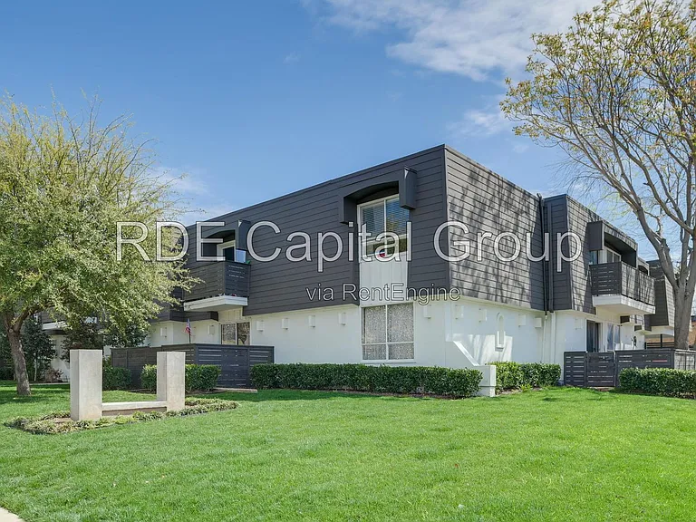 2808 Throckmorton St #201 — Photo 4