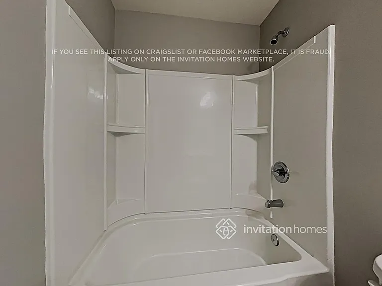 235 N Fortune Way — Photo 17