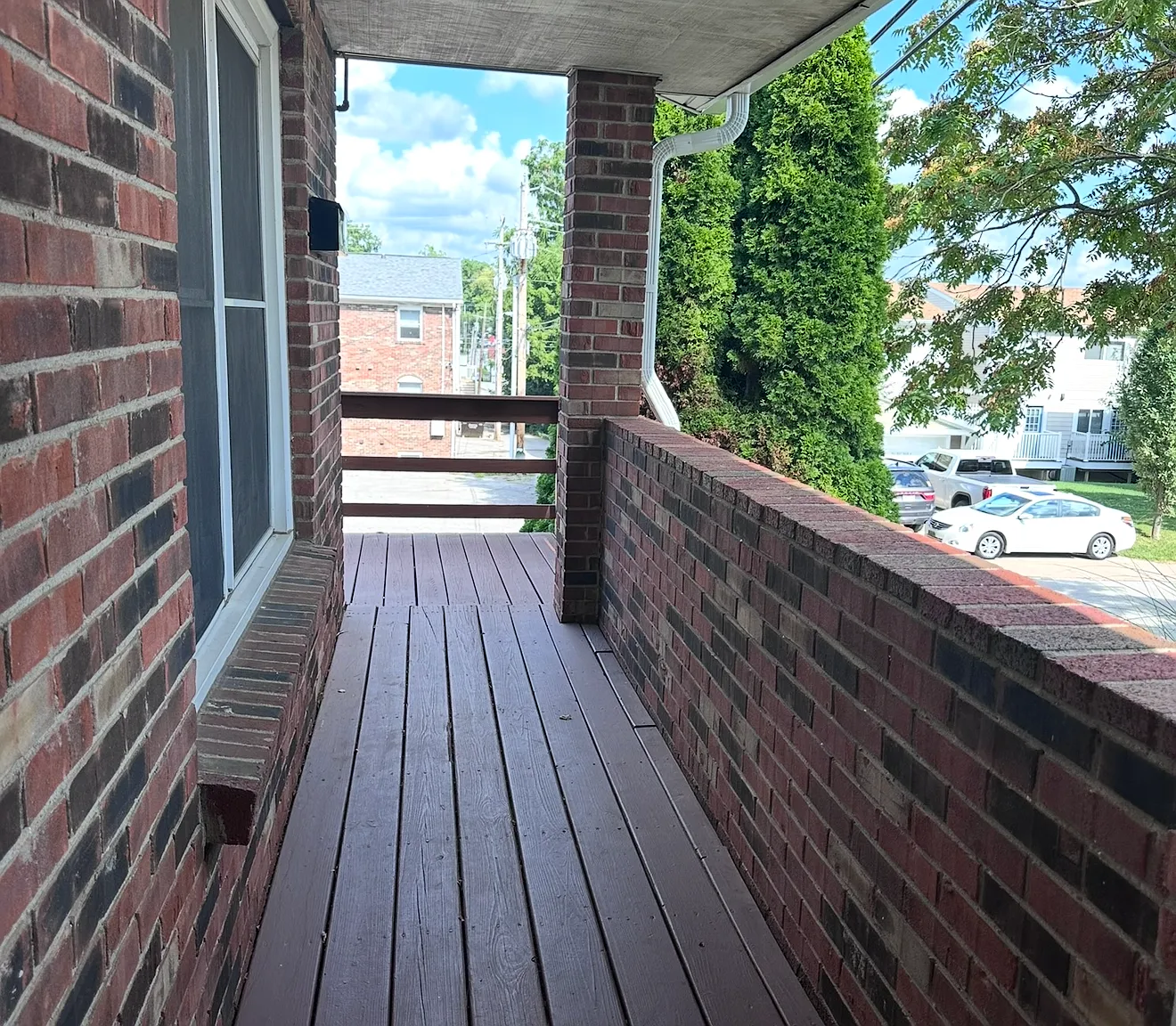 4 bed, 1358 sqft, $3,900 — Photo 4