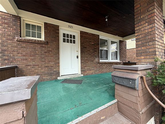 2nd image of 521 Raspberry St