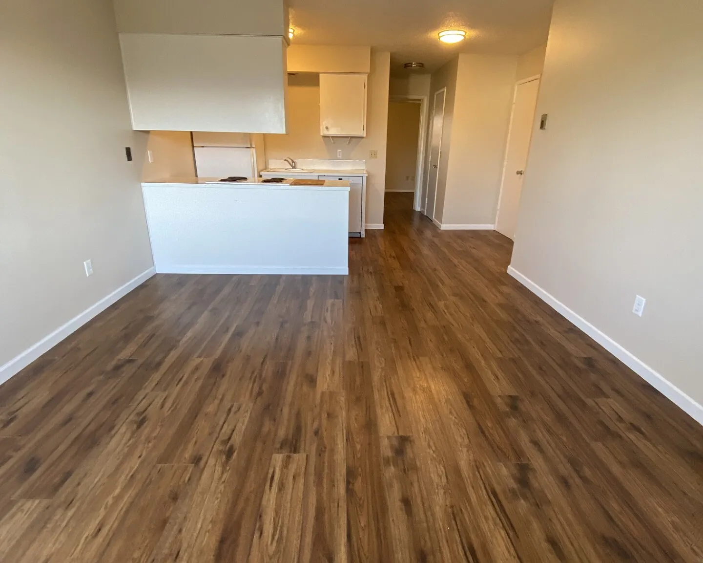 717 SW 6th St — Photo 1