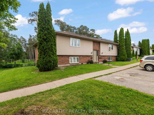 50 3rd St #H, Orangeville, ON L9W 2B1