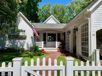 79 Dahlia St, Mahtomedi, MN, 55115
