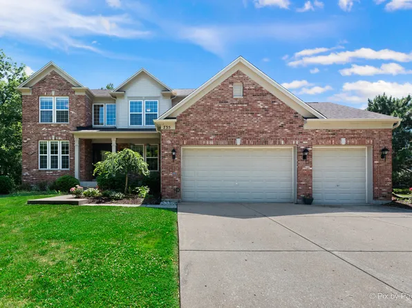 735 Blue Ridge Dr, Streamwood, IL 60107
