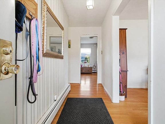 3rd image of 4129 Blue View Dr
