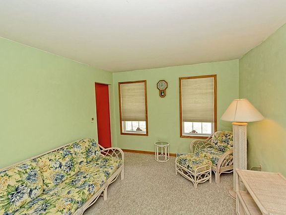 2nd image of 43 Copperfield Dr