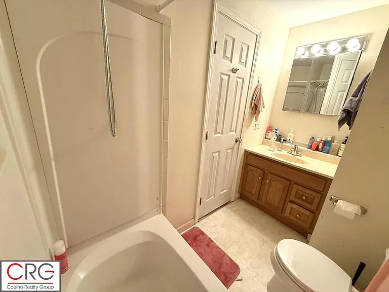 221 Boston Ave #2 — Photo 30