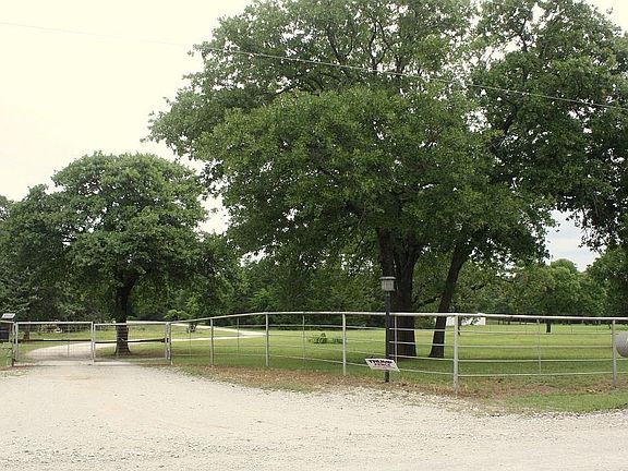 3rd image of 753 County Road 286