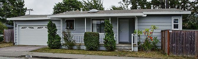 Exterior :: 1096 View Way