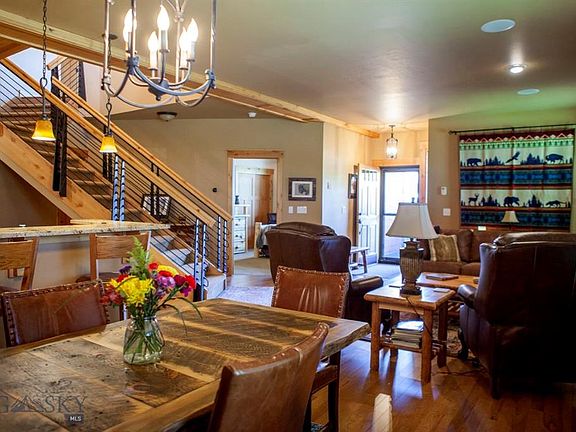 5th image of 2364 Gallatin Green Blvd Unit 4