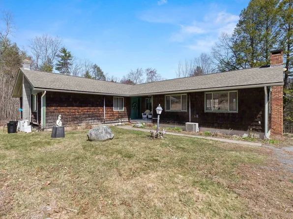 60 Woodman Road, South Hampton, NH 03827