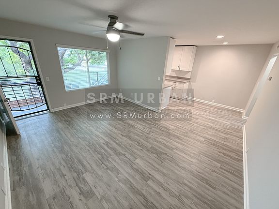 4th image of 4665 Mississippi St APT 6