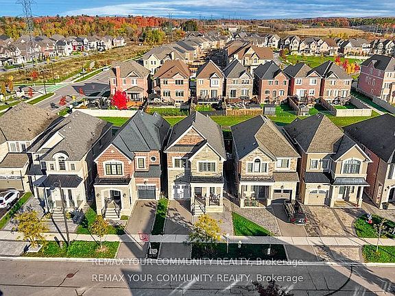 4th image of 14 Faust Rdg