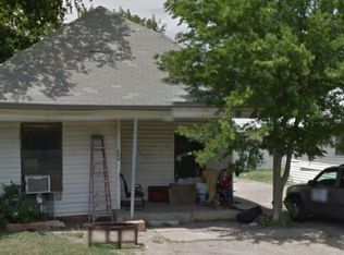 727 E Lowden St, Fort Worth, TX 76104