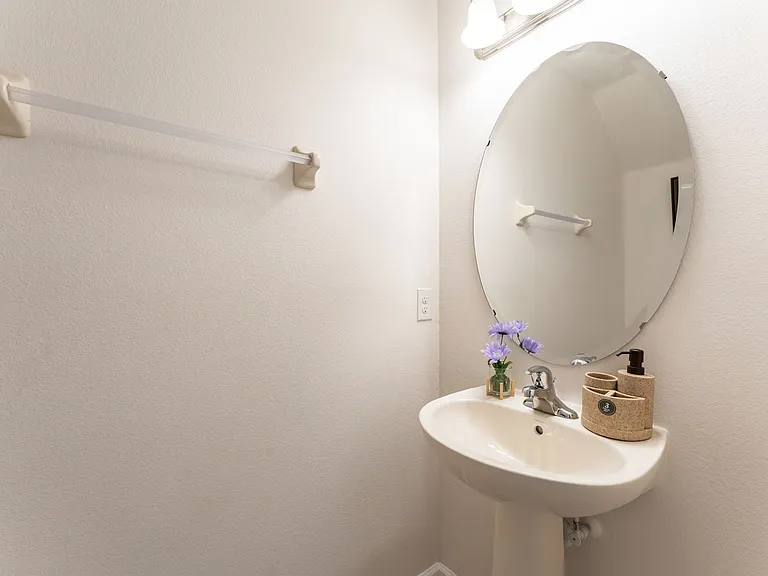 5237 Oakbourne Ave — Photo 16