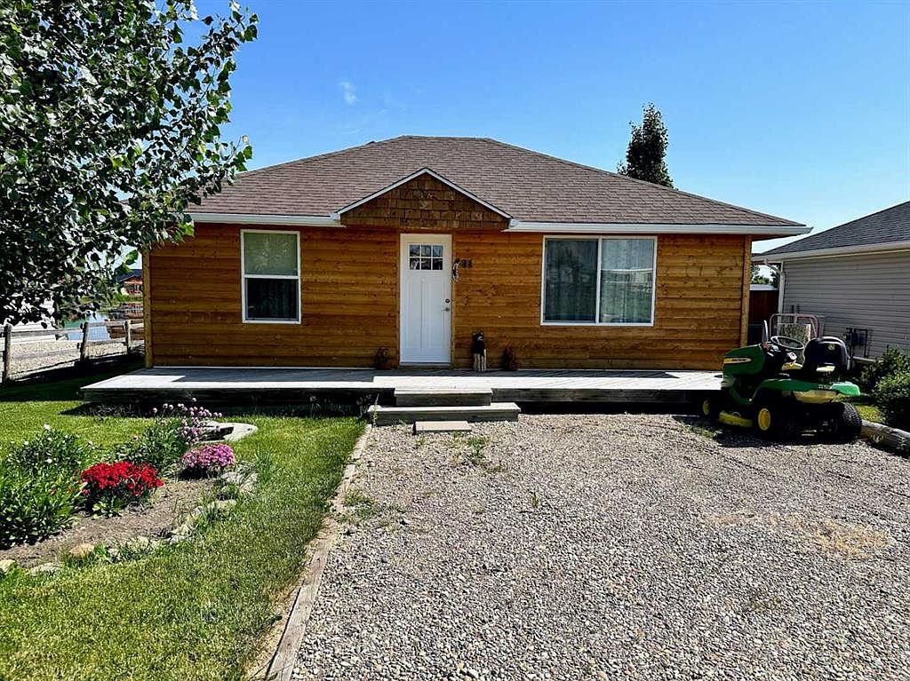 31 Mountain Vista Estates Dr, Hill Spring, AB T0K 1E0 MLS A2086600