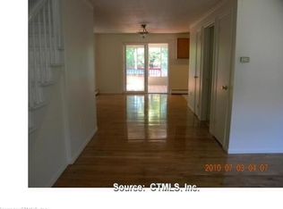 30 Leichtner Dr, East Hartford, CT 06118