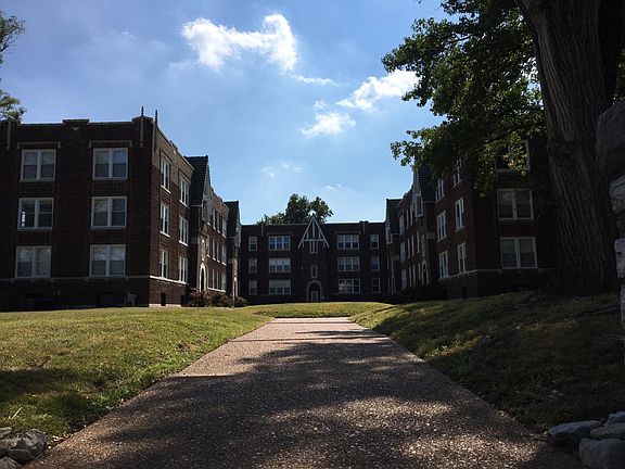 2nd image of 3300 Russell Blvd APT C