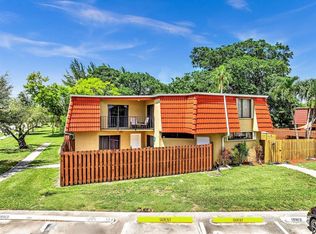 23006 Oxford Pl APT D, Boca Raton, FL 33433