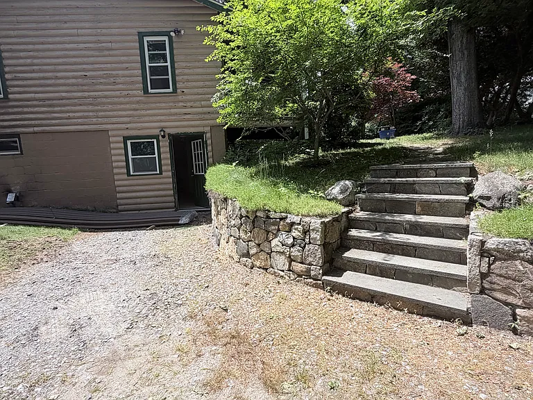3 Holly Rd — Photo 19