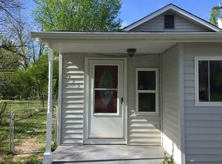 115 E 10th St, Claremore, OK 74017