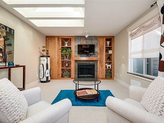 4th image of 15406 NE 15th Pl #C-14