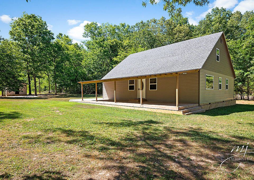 1st image of 318 Oriole Ln