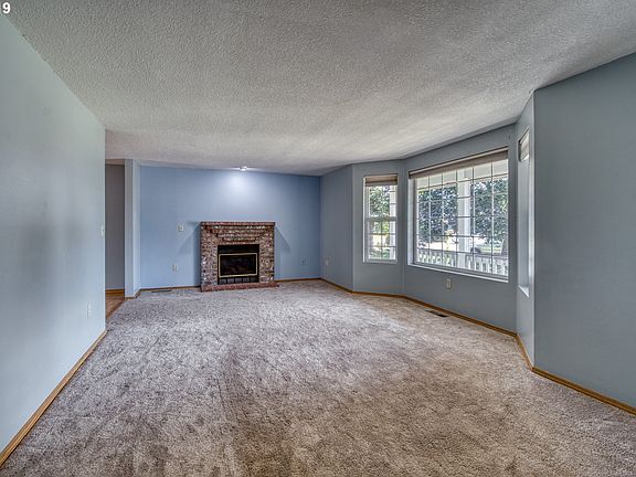 5th image of 9302 NE 94th Cir