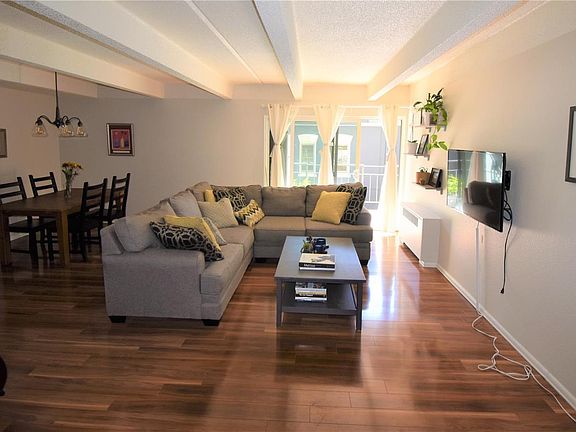 5th image of 1175 N Vine St APT 203