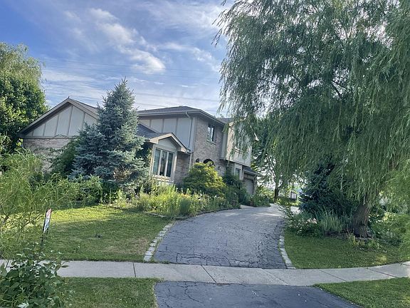 2nd image of 12263 W Lakeview Trl