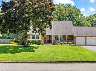 9 Charlemagne Drive, Nesconset, NY 11767