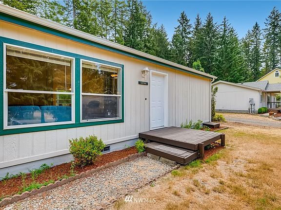 3rd image of 12784 Burchard Dr SW