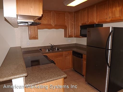 3rd image of 1825 Bayview Heights Dr Unit 90