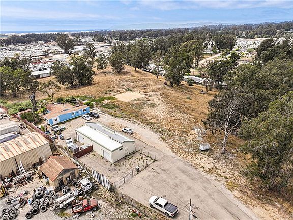 2nd image of 2130 Olivera