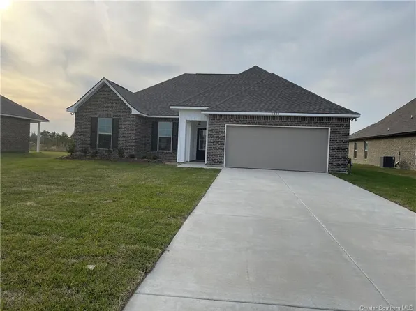 1835 Bowen Rd, Lake Charles, LA 70611