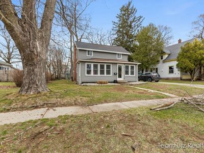 206 E Summit St, Greenville, MI, 48838