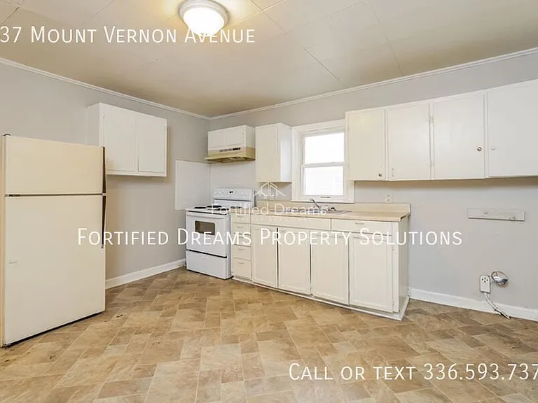 637 Mount Vernon Ave — Photo 8