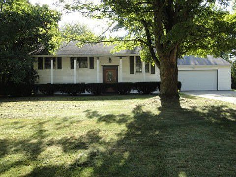 4th image of 1716 Kilarney Ln